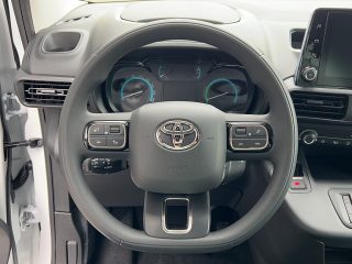 Toyota Proace City Electric KW Comfort L1 + NAVIPAKET!